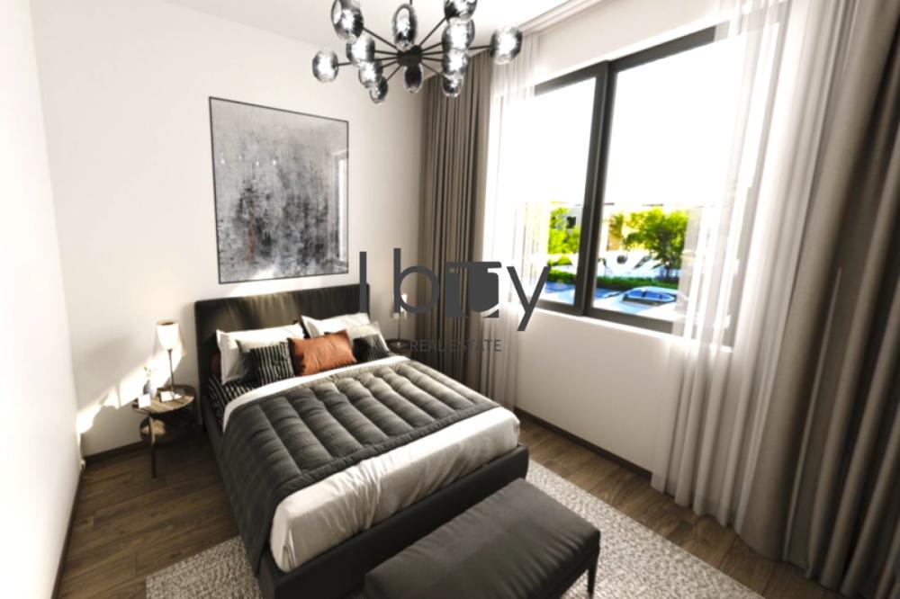 Close To Park | Single Row | Mid Unit | Best Price