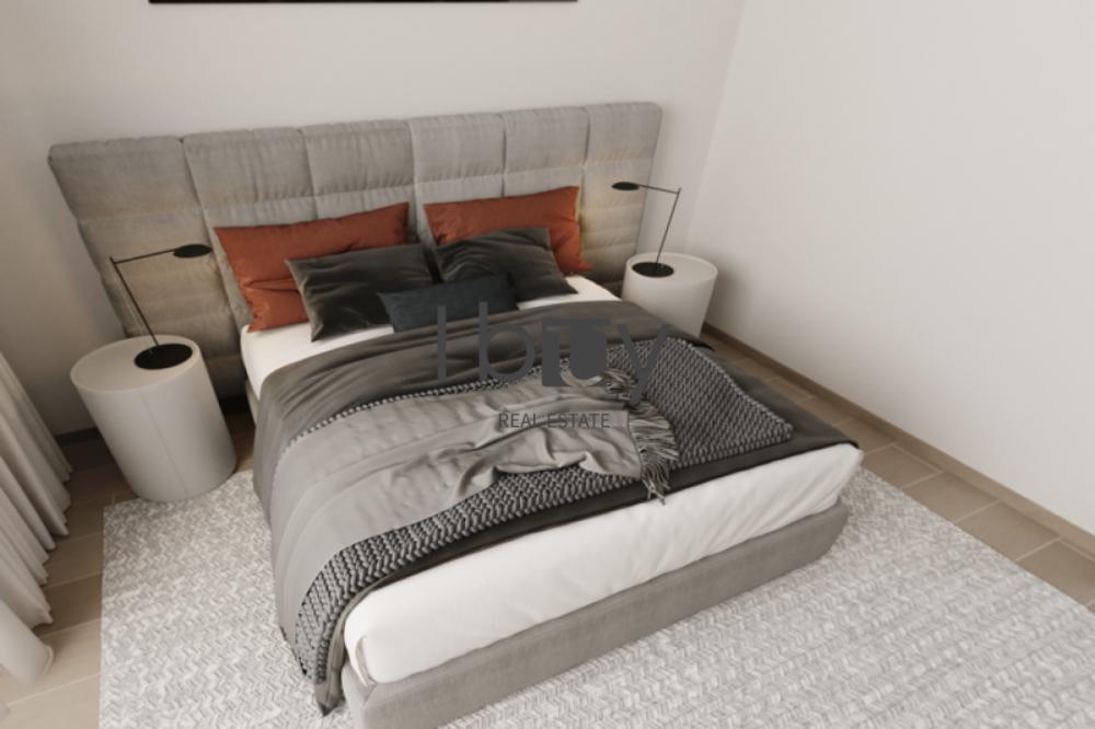 Single Row | Large Garden Area | Corner Unit |