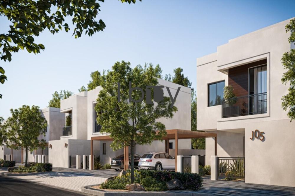 Single Row | Large Garden Area | Corner Unit |