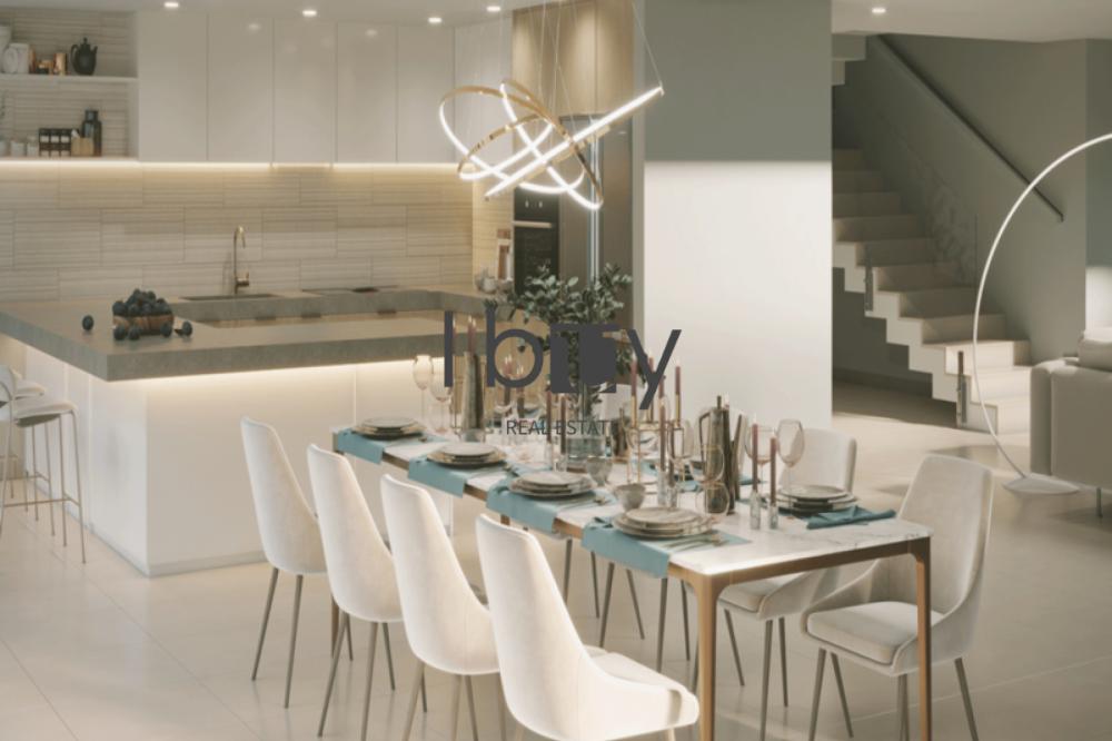 Radiant Viewz 1 | Massive Layout | High Floor |