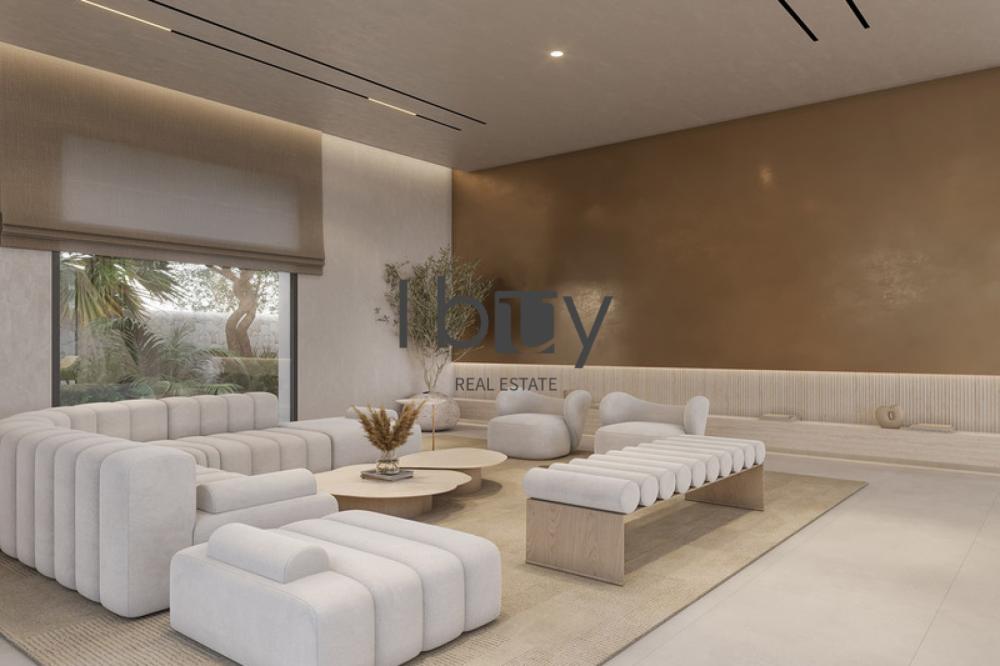 Corner Unit | Near Park | Californian Style |