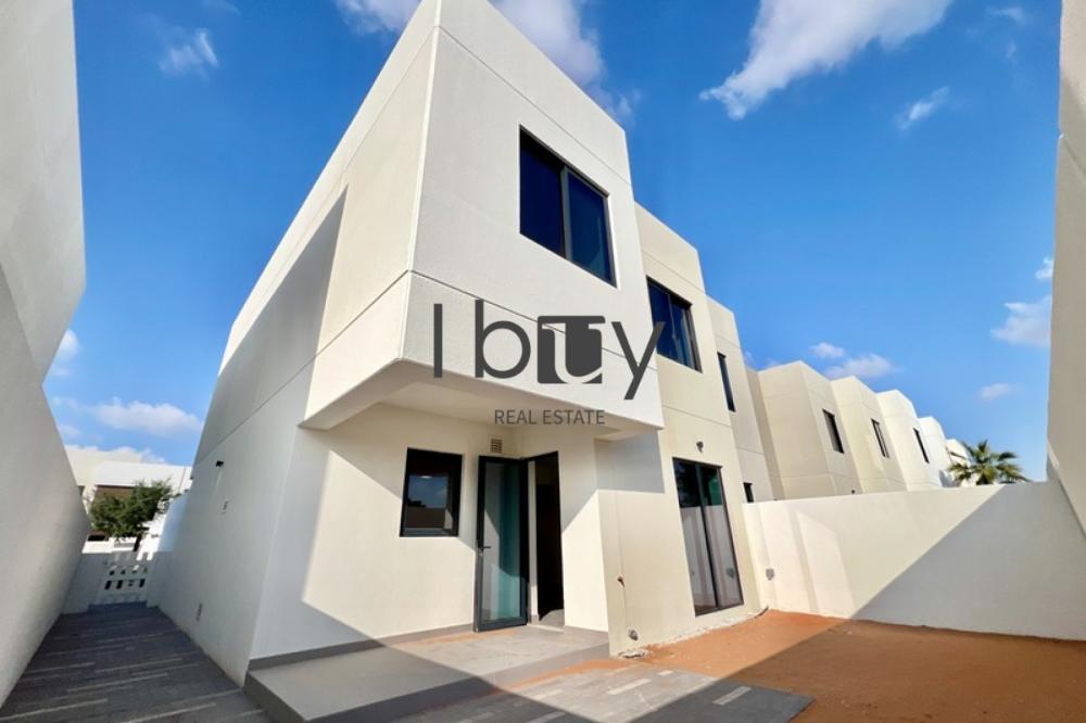 Single Row | Prime Area | Hot Deal | High Privacy
