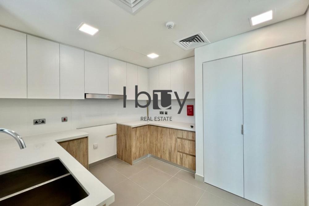 Single Row | Prime Area | Hot Deal | High Privacy