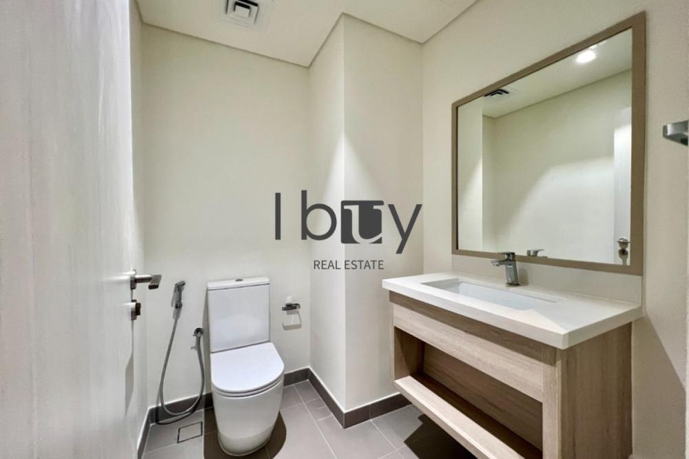 Single Row | Prime Area | Hot Deal | High Privacy