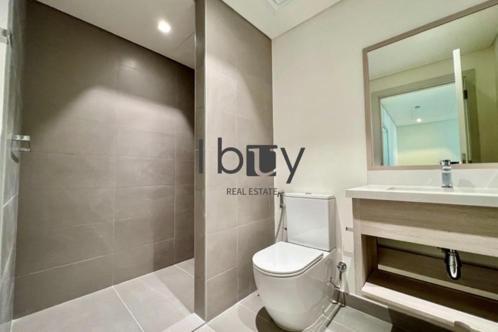 Single Row | Prime Area | Hot Deal | High Privacy