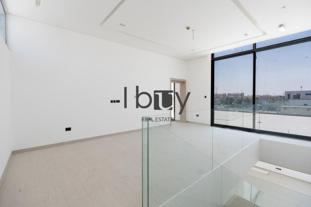 Semi-Commercial Villa | Nursery- Clinic Approved |