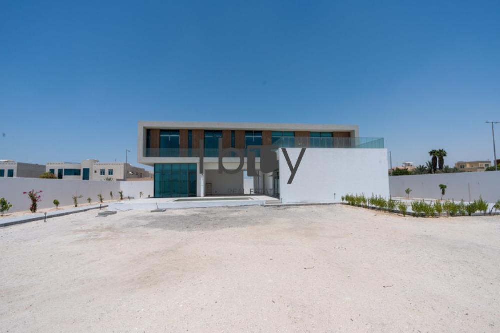 Semi-Commercial Villa | Nursery- Clinic Approved |