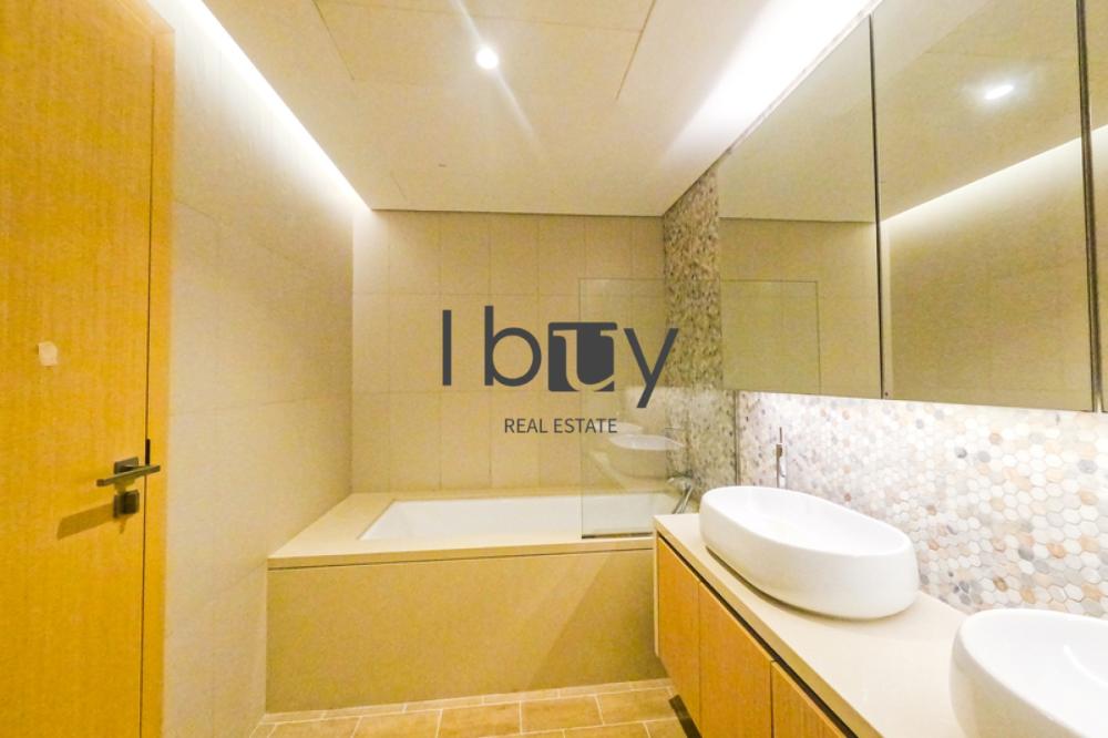 Spacious 3 BR | Corner Unit | Best View | Hot Deal