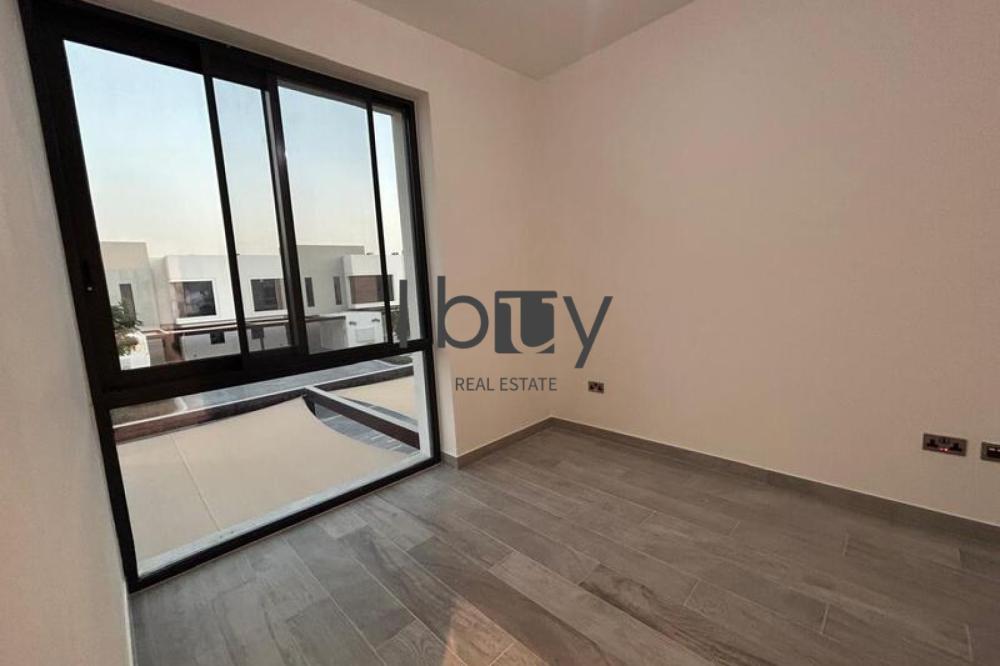 Rent Refund | Best Price | Single Row | Prime Area