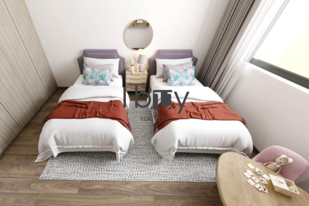 Private Garden | Double Row Mid Unit | Hot Deal