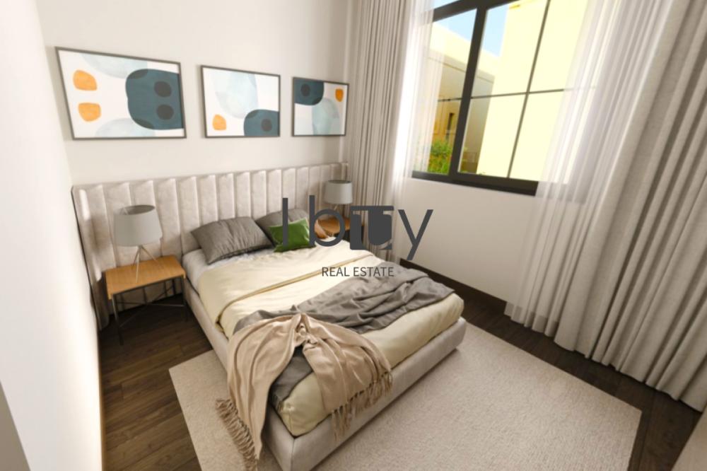 Double Row | Mid Unit  3BR | Q2 2026 | Prime Area|