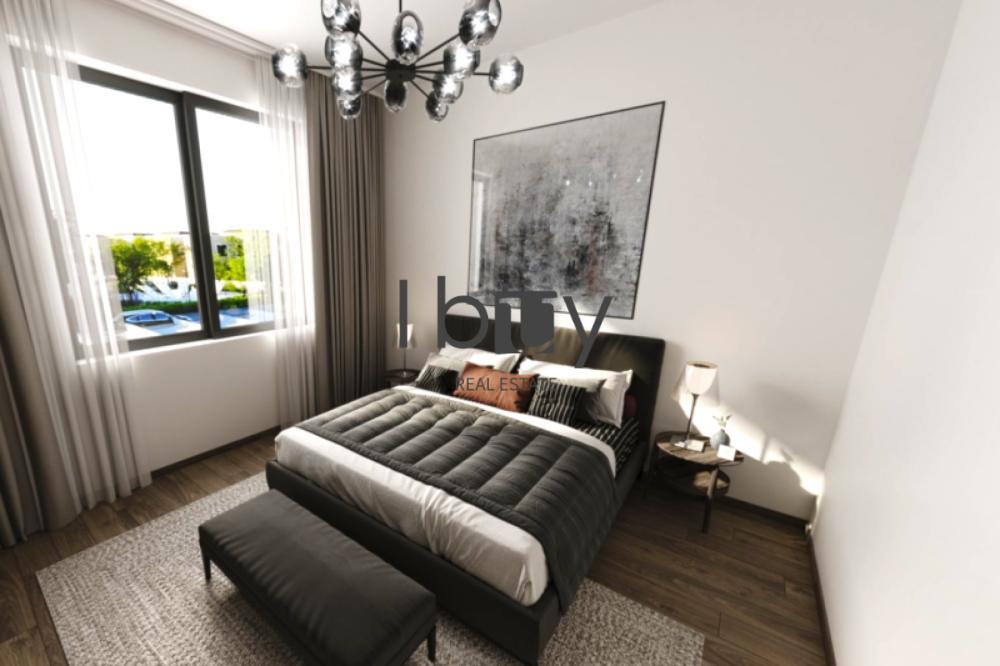 Single Row | Close To Amenities | Private Garden |