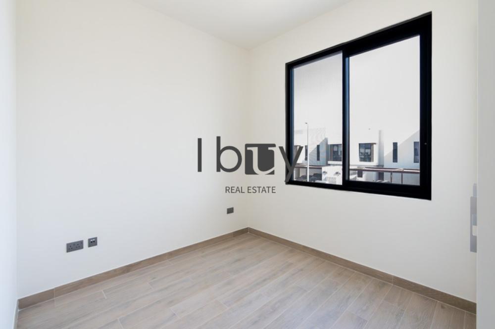 Single Row | Corner Unit | Good Price | Brand New