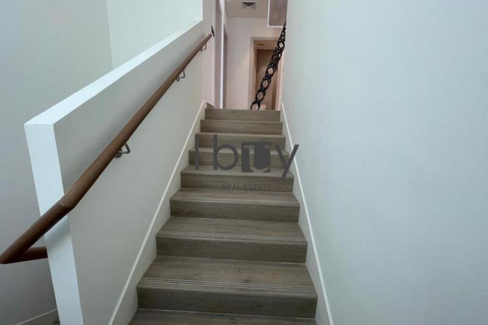 Double Row | Corner Unit | Prime Location |