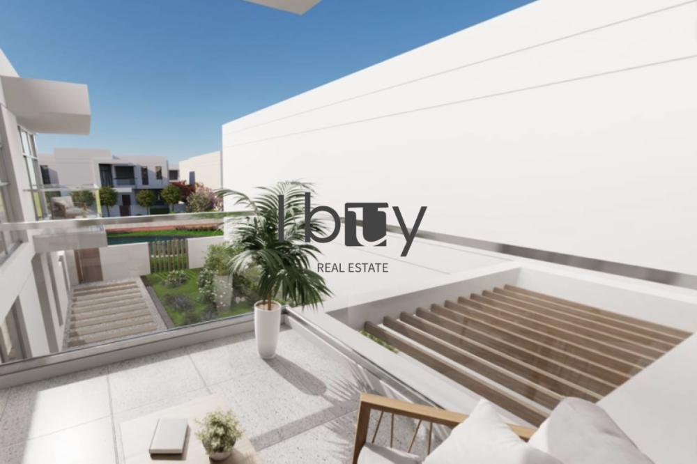 Corner Unit l Close to Park | Best Deal |