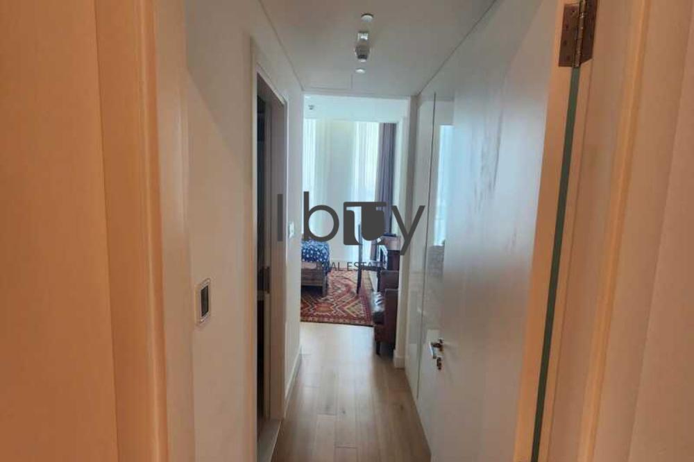 Luxurious 3BR Unit | Rare Layout | Exclusive |