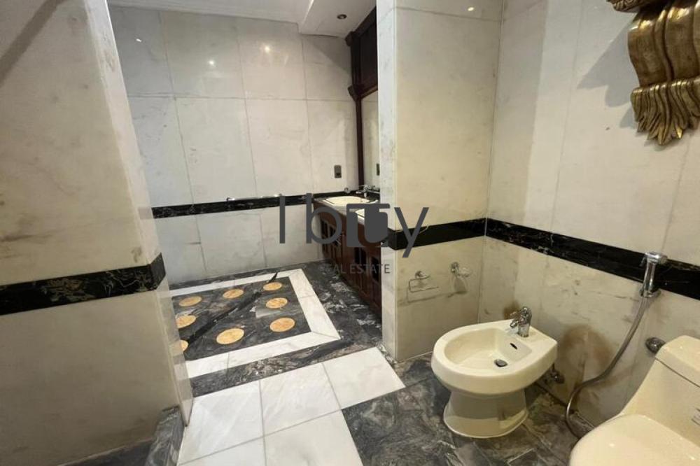 Private Pool | Luxury Mansion | Massive Layout |