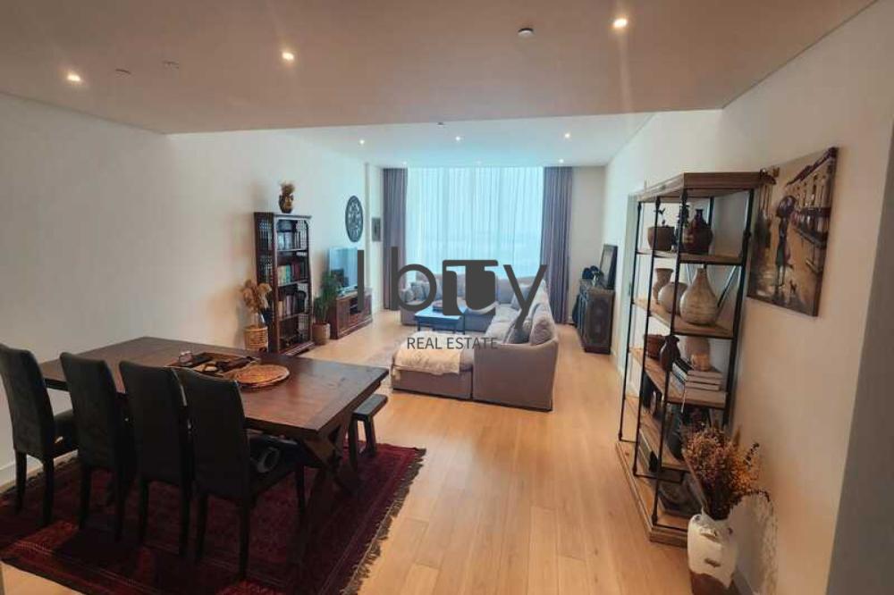 Luxurious 3BR Unit | Rare Layout | Exclusive |