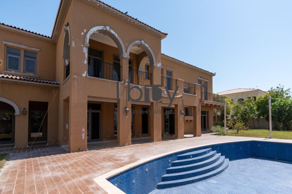 Golf Course View | High Privacy | Luxury Villa |