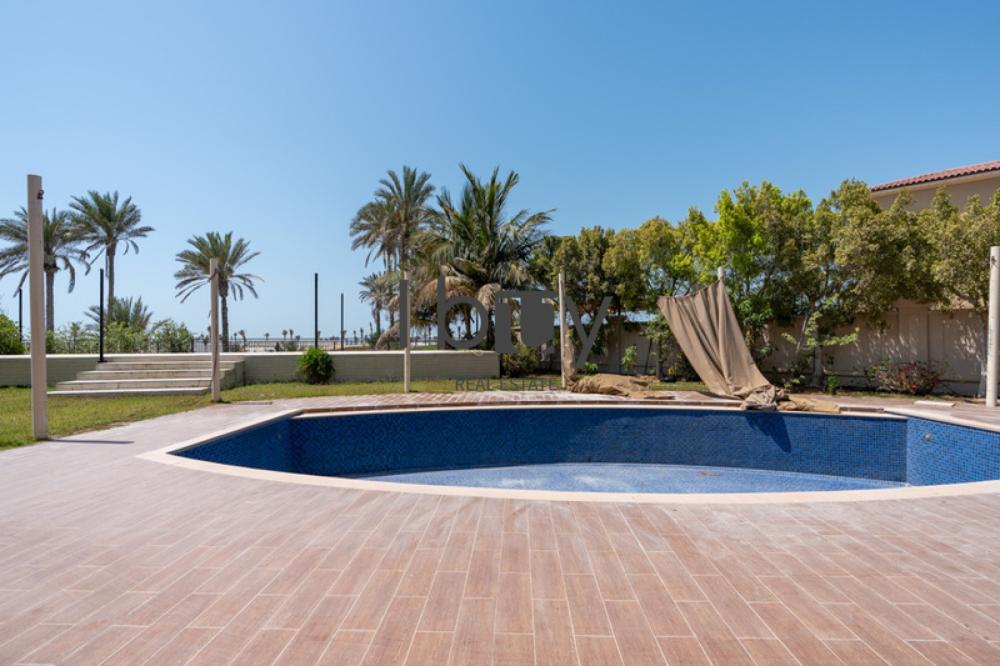 Golf Course View | High Privacy | Luxury Villa |