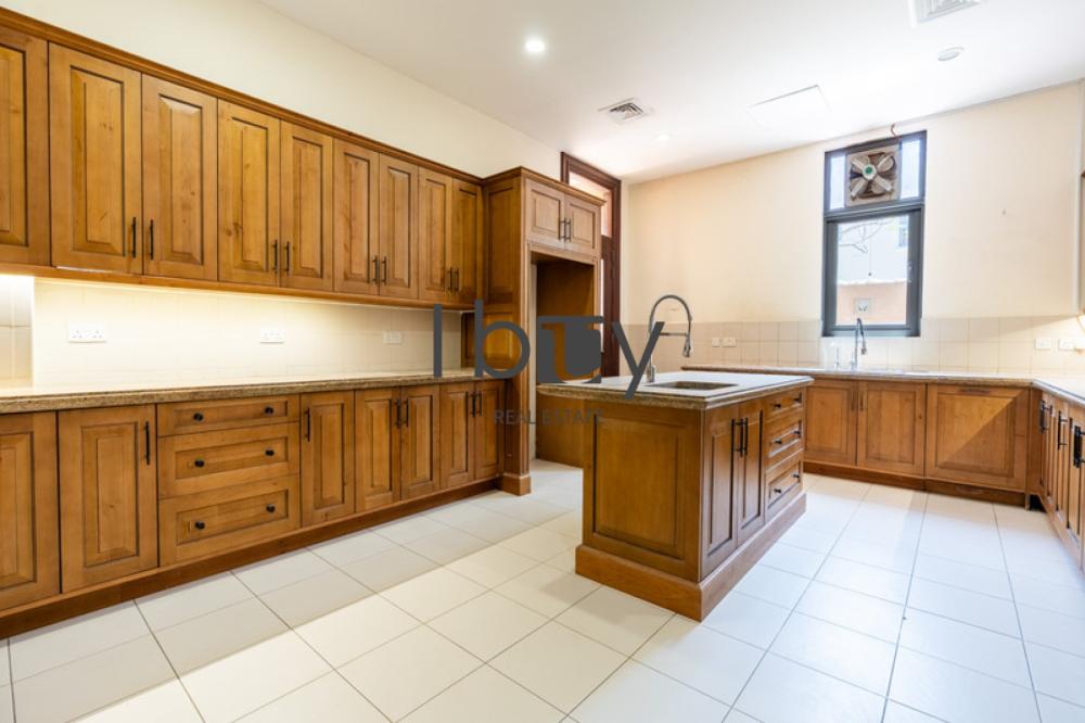 Golf Course View | High Privacy | Luxury Villa |