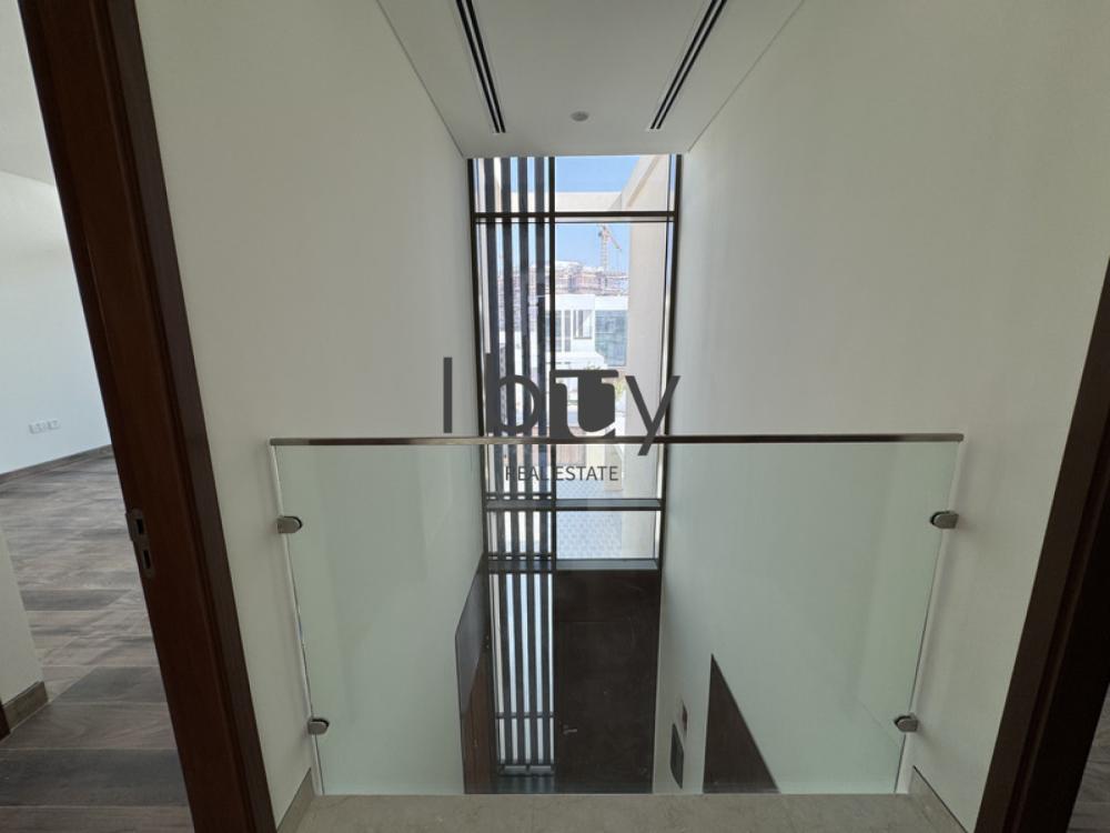 Single Row | Corner Unit | Elite Community |