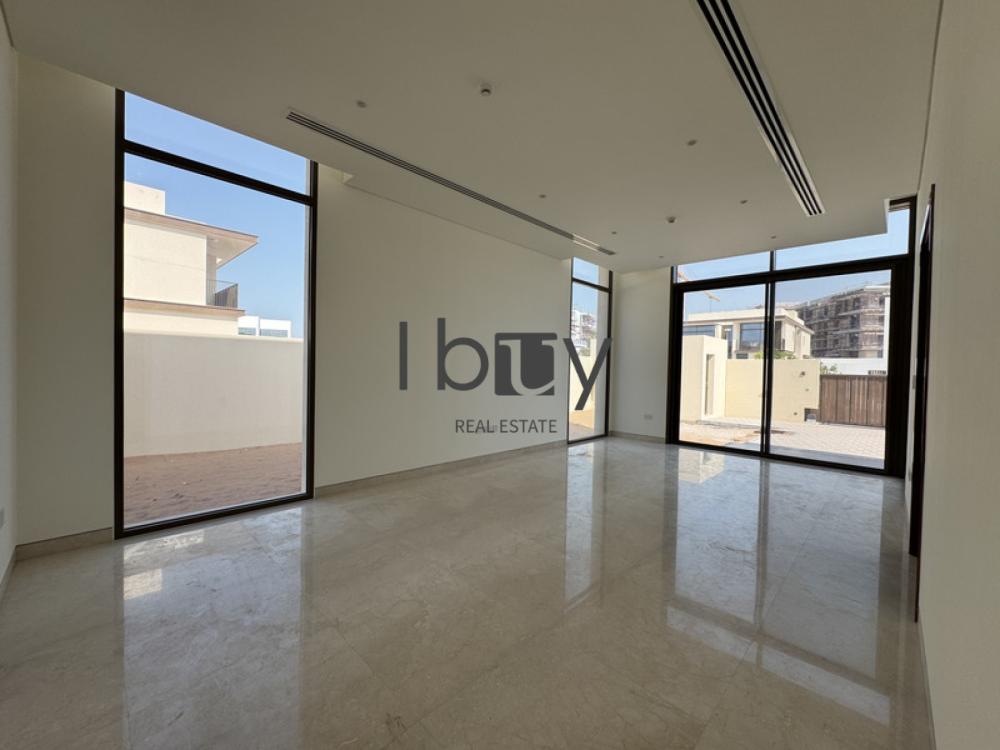 Single Row | Corner Unit | Elite Community |