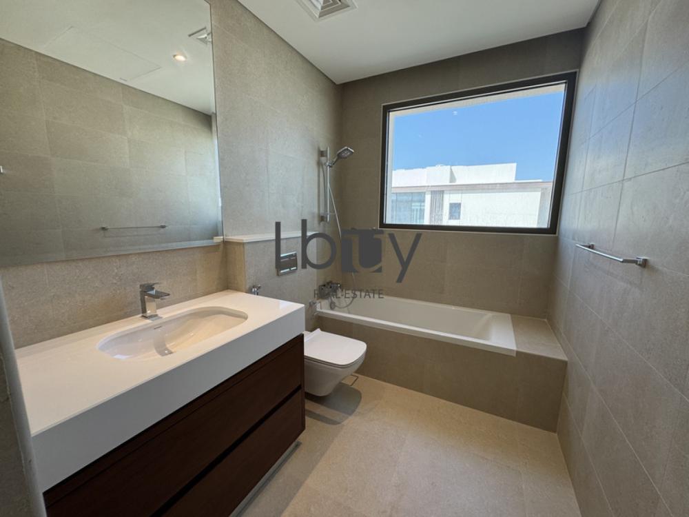 Single Row | Corner Unit | Elite Community |