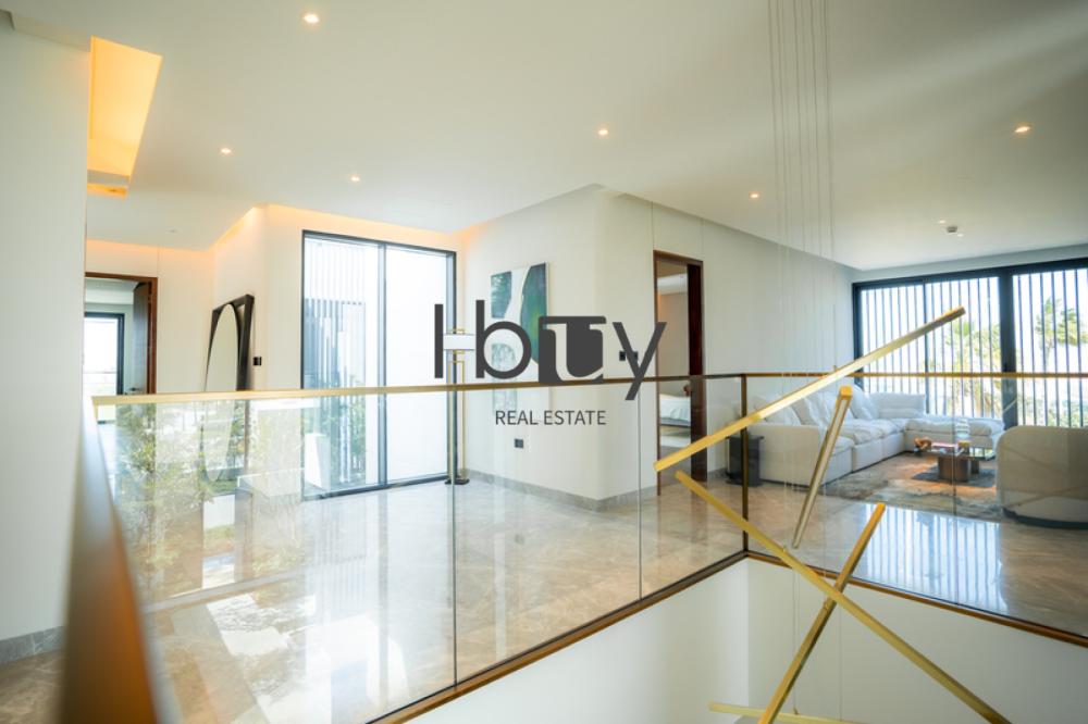 Premium Finishing | High Ceiling | End Unit |