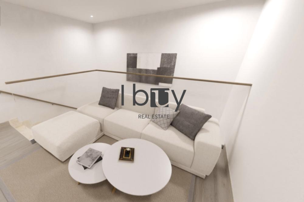 Limited 4 BR | End Unit | Hot Deal | Near To Park