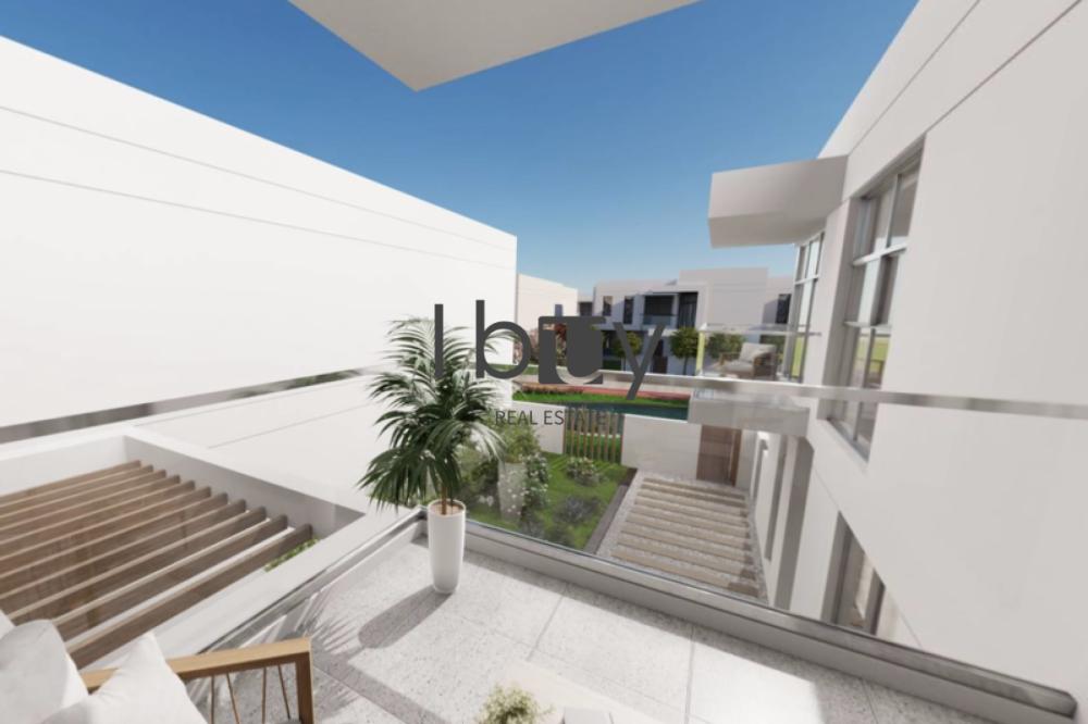 Limited 4 BR | End Unit | Hot Deal | Near To Park