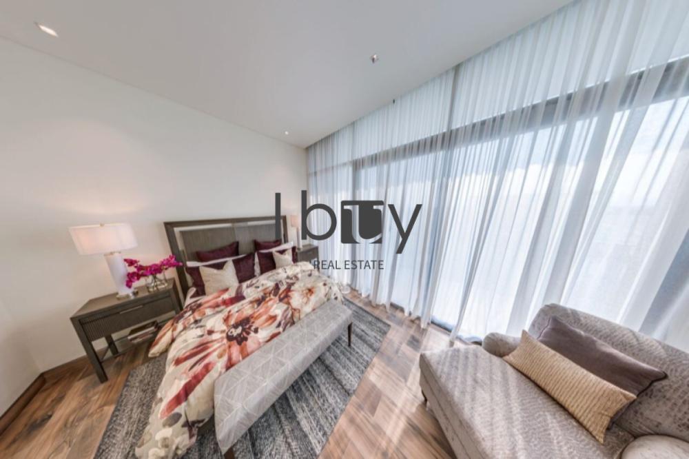 Second Row Corner|5 Executive| Sea View-Park View