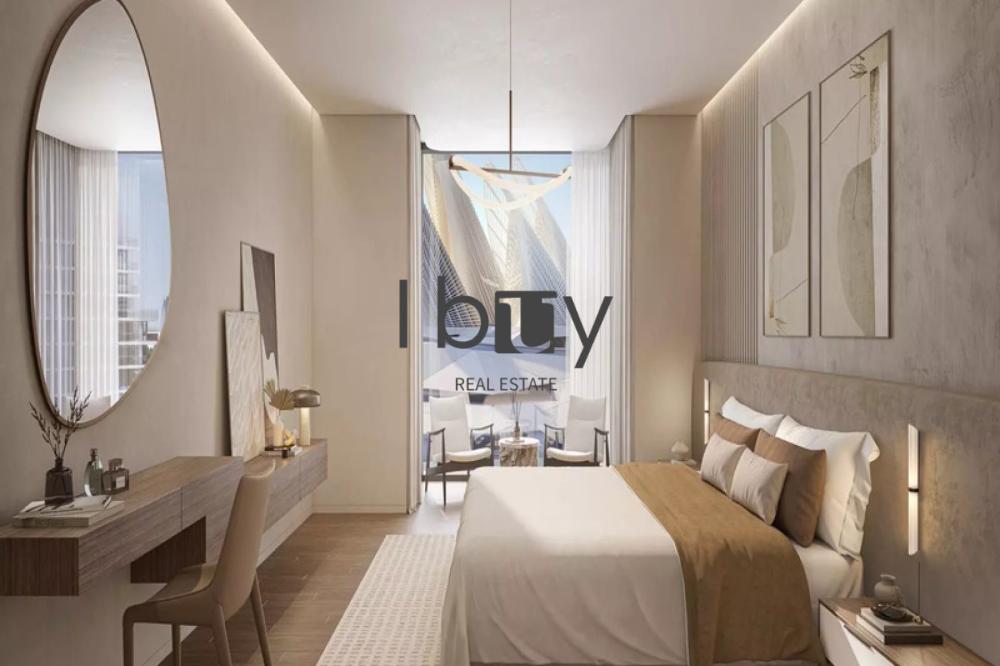 Luxurious Unit| Prime Area | High Floor| Hot Deal