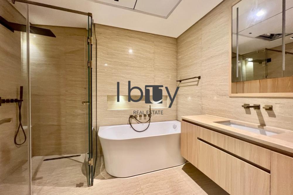 Biggest Layout | Maid Room |Tenanted | Hot Deal
