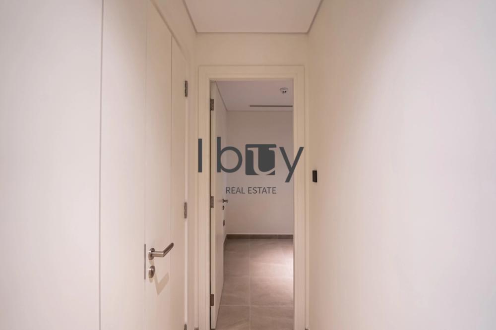 Al Tayr |Brand New | First Occupant |Large Terrace
