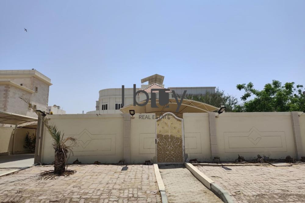 Large Garden With Pool | Easy Payments | Hot Deal