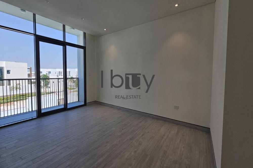 Handover Soon | Massive Layout | Elite Community