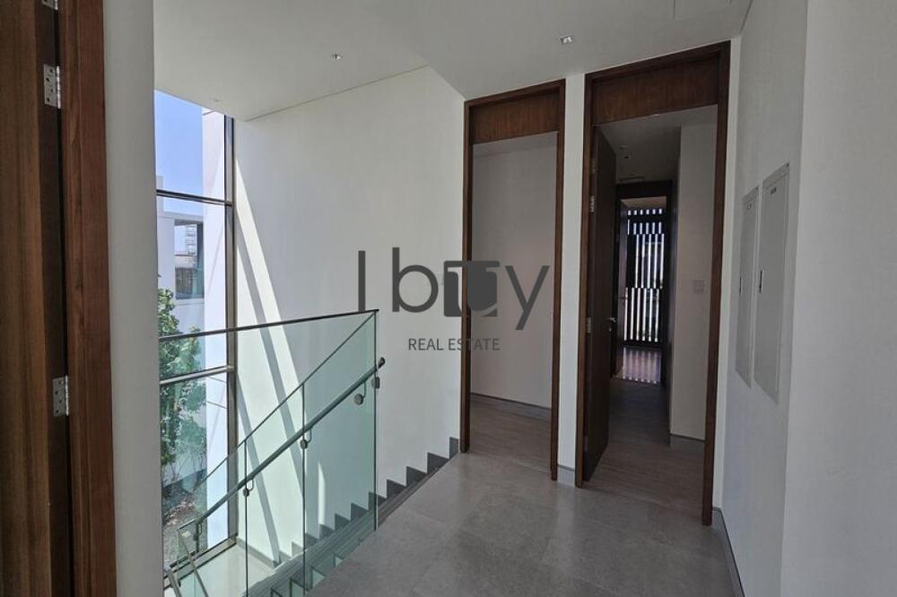 Handover Soon | Massive Layout | Elite Community