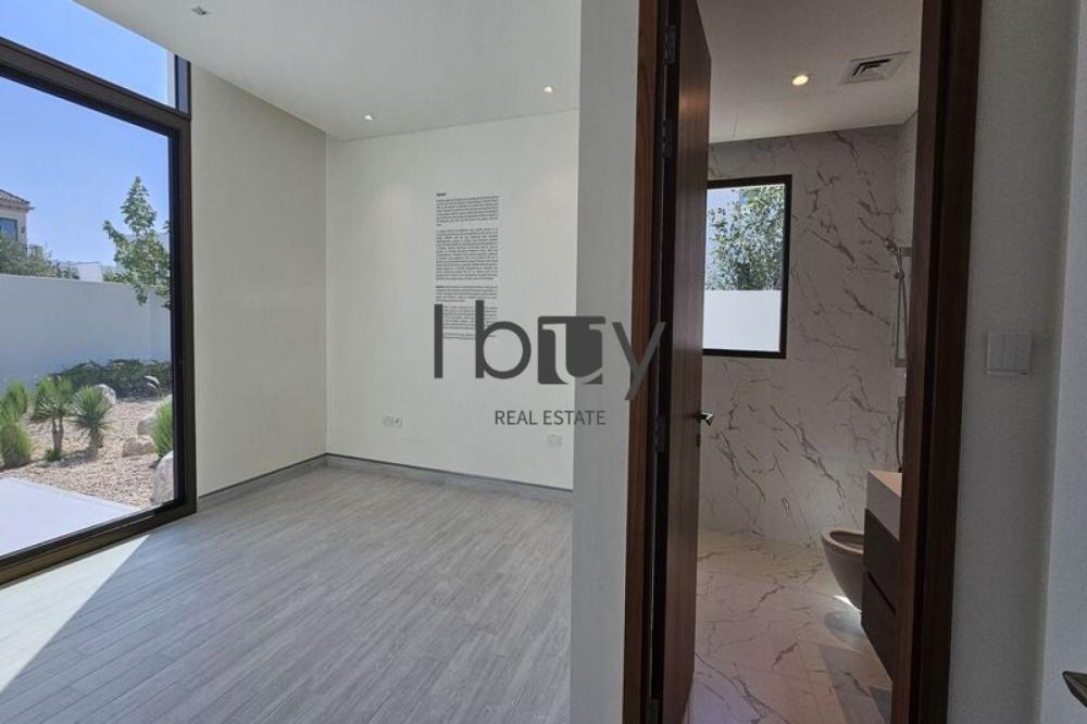 Handover Soon | Massive Layout | Elite Community