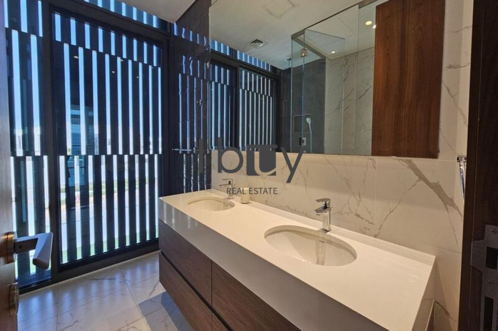 Handover Soon | Massive Layout | Elite Community