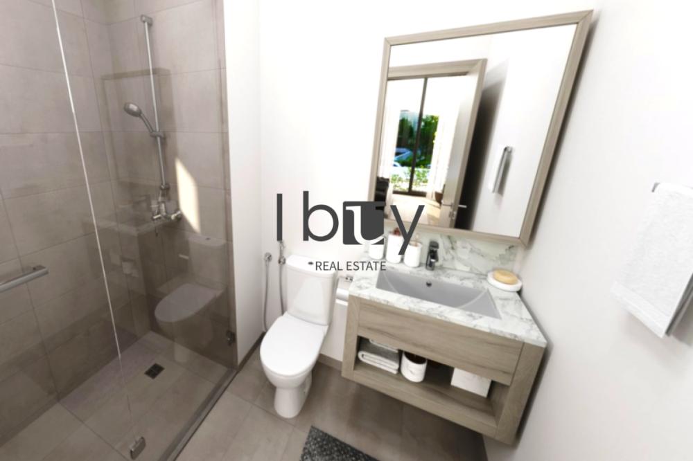 Close To Park | Single Row | Mid Unit | Best Price