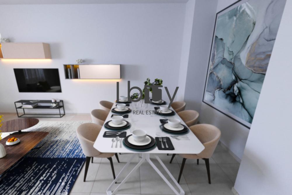 Single Row | Large Garden Area | Corner Unit |