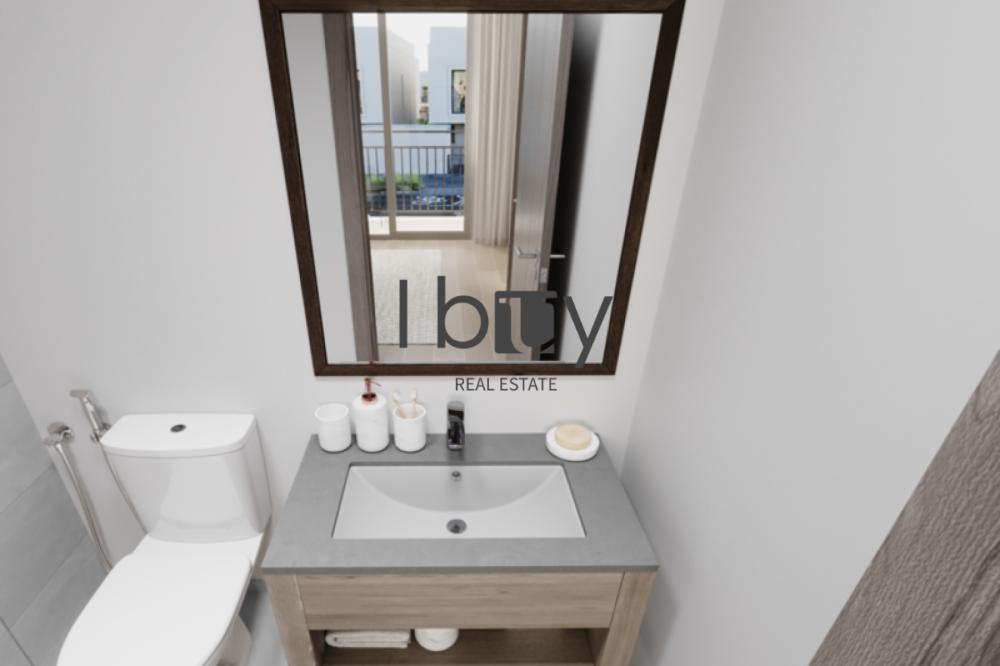 Single Row | Large Garden Area | Corner Unit |