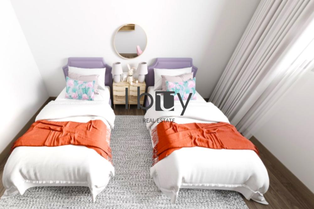 Single Row | Amazing Corner Unit | Large Backyard