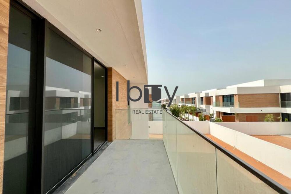 Corner Unit |Double Row | Large Plot | Ready Unit