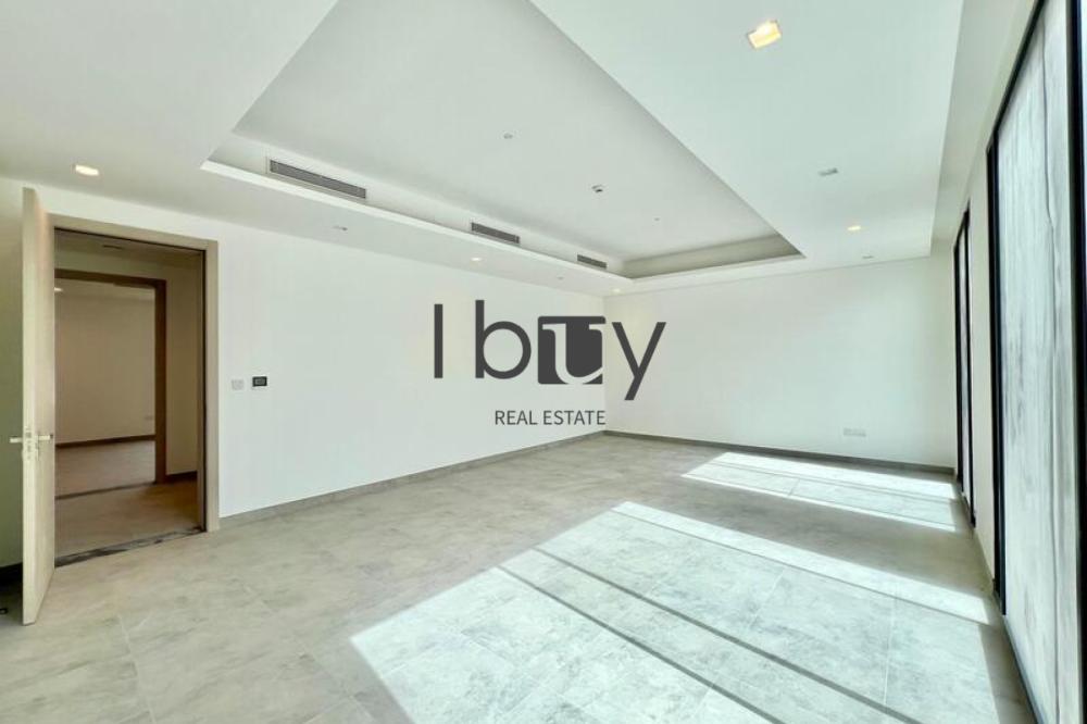 Corner Unit |Double Row | Large Plot | Ready Unit