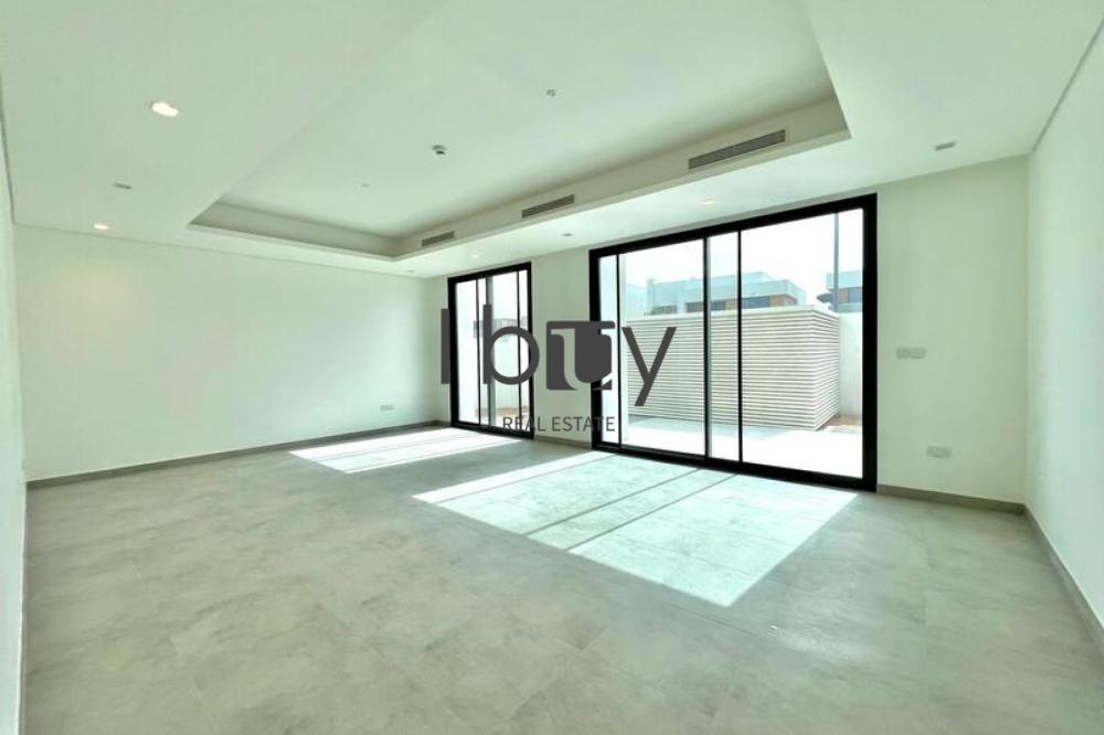 Corner Unit |Double Row | Large Plot | Ready Unit