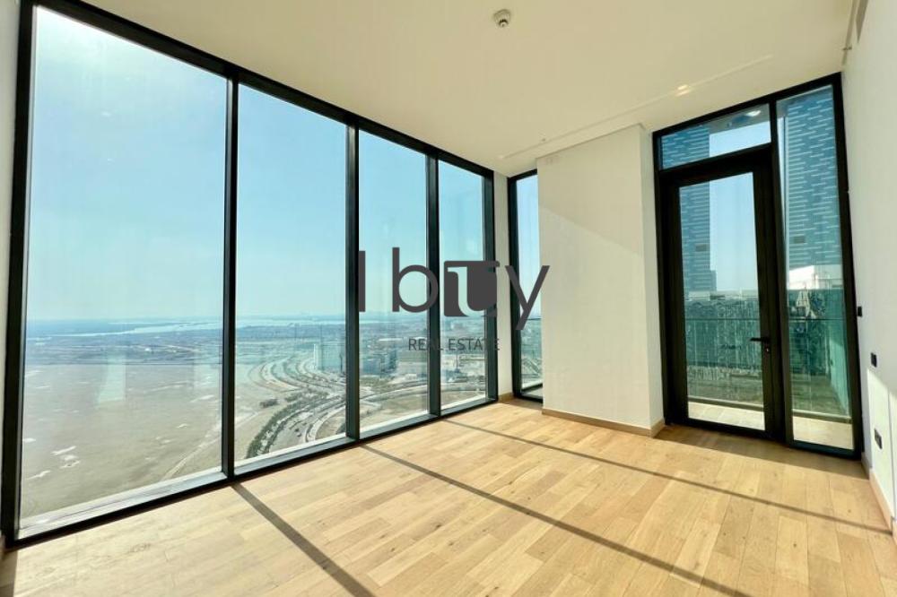 Sea View| High Floor | High Ceiling  | Wood Floor