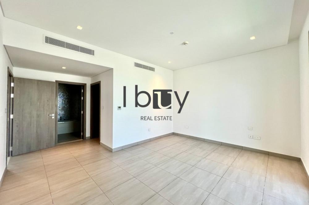 Rented | Single Row | Close To Facilities |