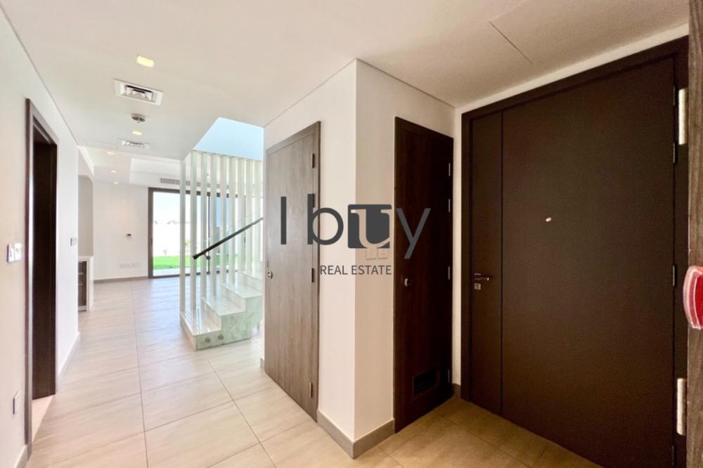 Rented | Single Row | Close To Facilities |